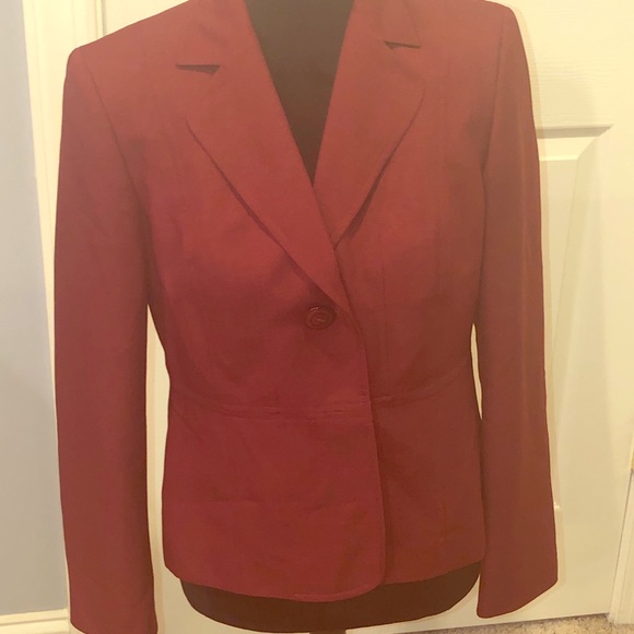 Blazer - Picture 1 of 3